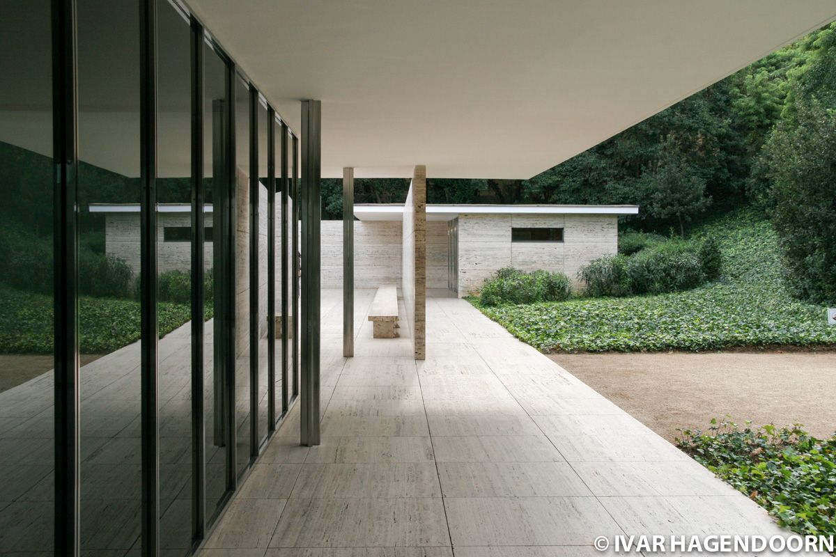 Mies van der Rohe, Barcelona Pavillion