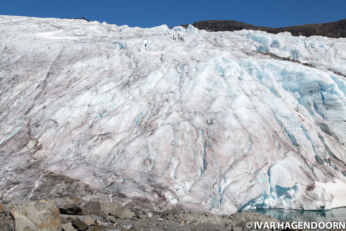 Svellnosbreen glacier