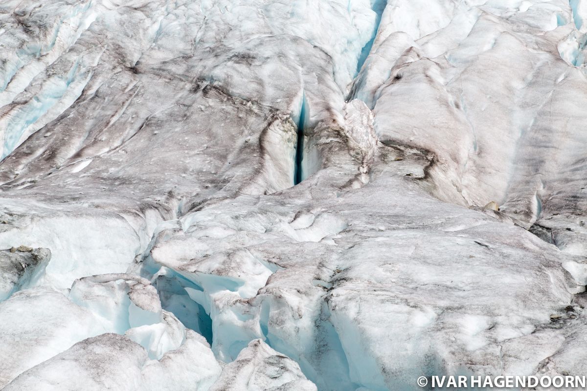 Svellnosbreen Glacier