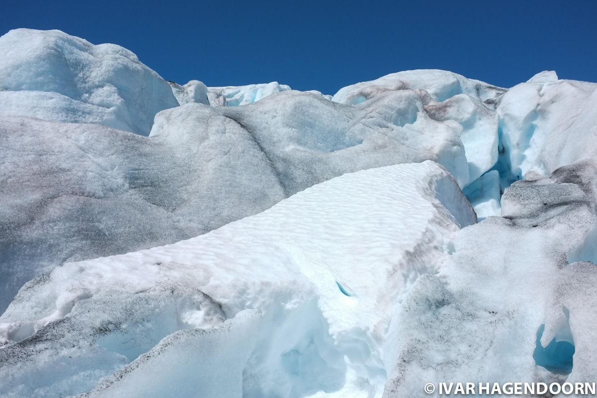 Svellnosbreen Glacier