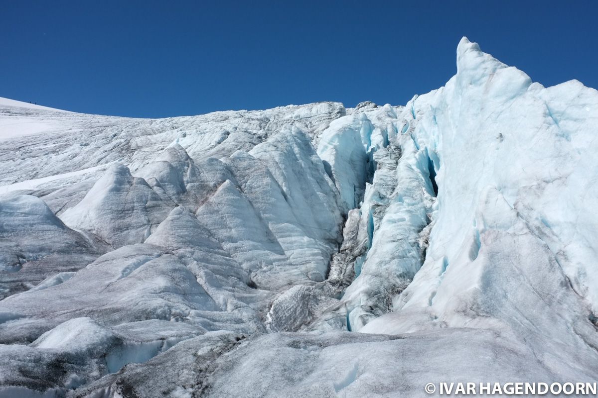 Svellnosbreen Glacier